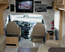 Coach House Platinum 272XL interior, cockpit