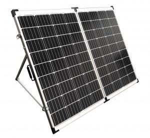 200-watt Portable Solar Kit from Go Power!