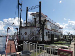 The Barbara-Lee sternwheeler, based in Sanford, hosts lunch excursions and dinner-dance cruises. Built in 1986, the boat began its runs on the St. Johns River in 2012.