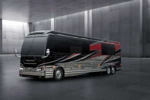 Prevost’s newly redesigned X3-45 chassis debuted on Marathon Coach #1317. The chassis is constructed on a unibody framework and is said to boost fuel efficiency by 8 percent to 10 percent.