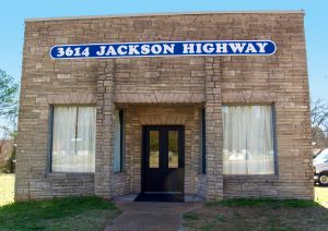 Muscle Shoals Sound Studios.