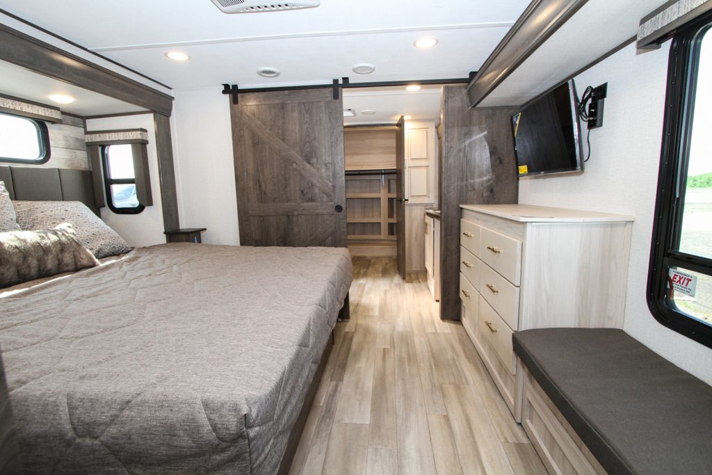 Alliance RV Paradigm 370FB Family RVing Magazine