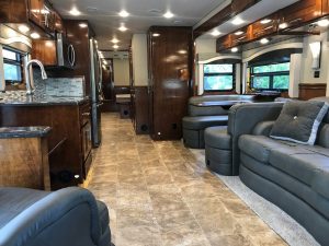 The Equine RV is a dedicated motorhome, without horse quarters. Like Equine Motorcoach all-in-one vehicles, it boasts substantial towing capacity, custom full-body exterior paint, and luxury interiors.