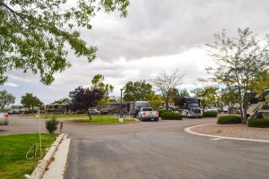 Offering easy access from the interstate, American RV Resort is close to numerous attractions in and around Albuquerque, New Mexico, and provides guests with a long list of amenities. The gated park accommodates individuals for short- and long-term stays and also hosts RV groups for rallies.