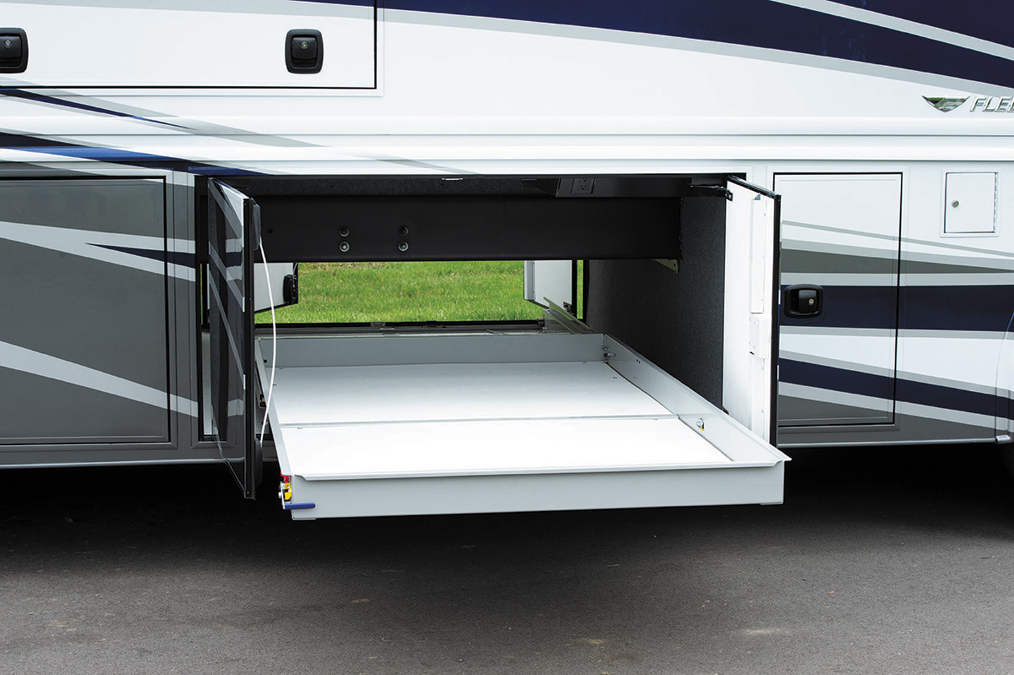 Fleetwood Frontier 34GT - Family RVing Magazine