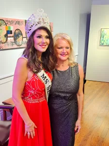 “Backstage mom” Mitzi joined Gina at the pageant reception.