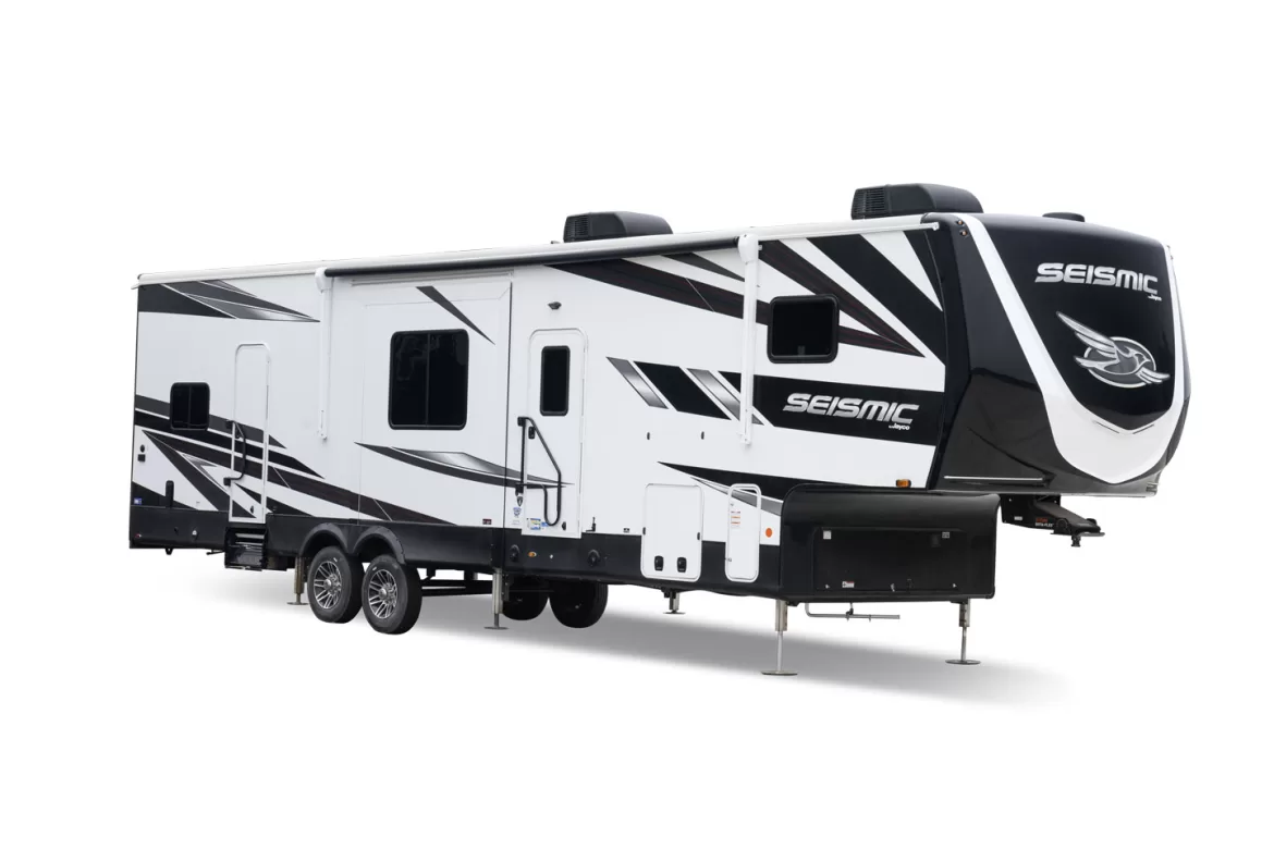 Jayco Seismic 403 Toy Hauler
