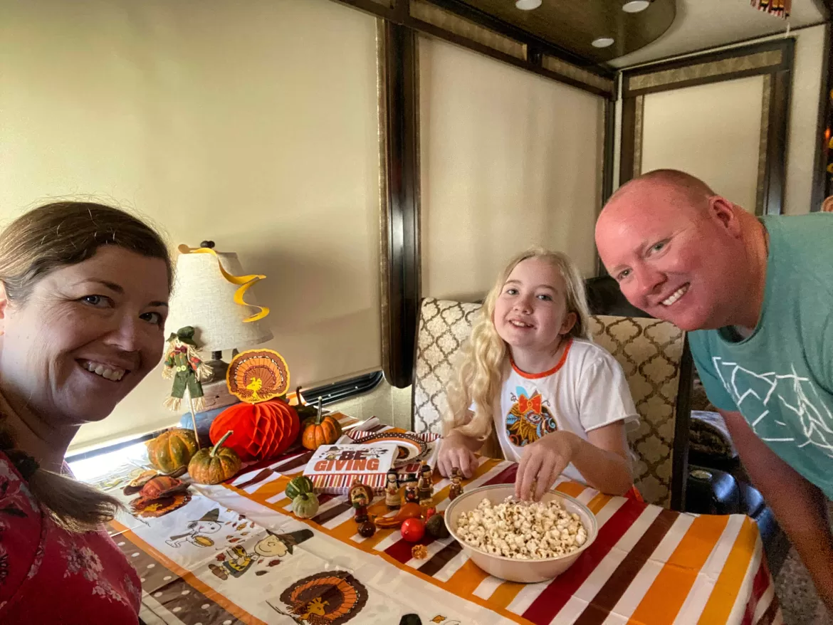 Easy Small-Space Thanksgiving Dinner Ideas