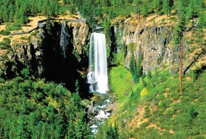 Deschutes National Forest is full of stunning natural vistas, such as Tumalo Falls.