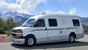 Sue Hankins and Pat Yackon decided to have CDI give their 2010 Roadtrek, with its fading paint and graphics, a new look. The before photo is shown here.