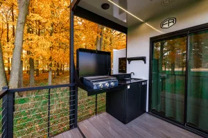 Forest River Salem Hemisphere/Wildwood Heritage Glen 38Veranda